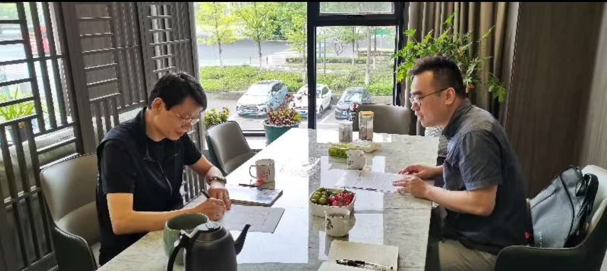 市司法局与人大代表交流沟通推进提案办理