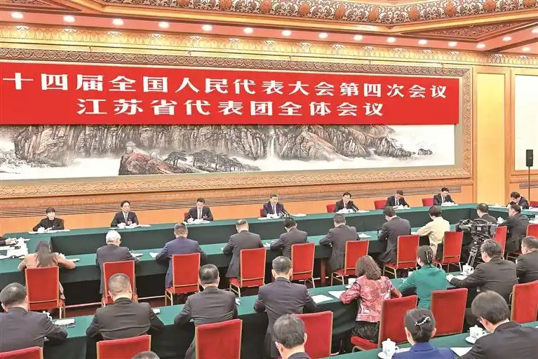 习近平在参加江苏代表团审议时强调 经济大省要在